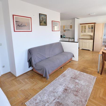 Schoenbrunn Apartment Вена Экстерьер фото